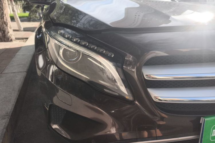 Used Mercedes-Benz GLA 2015 GLA 200 Fashion Model Right Front Headlight