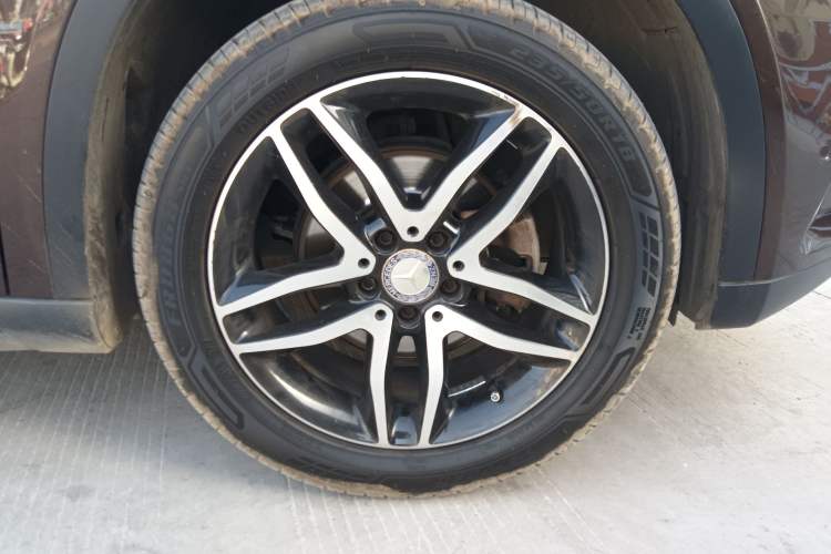 Used Mercedes-Benz GLA 2015 GLA 200 Fashion Model Right Front Wheel Hub