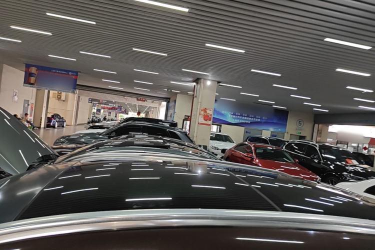 Used Mercedes-Benz GLA 2015 GLA 200 Fashion Model Roof