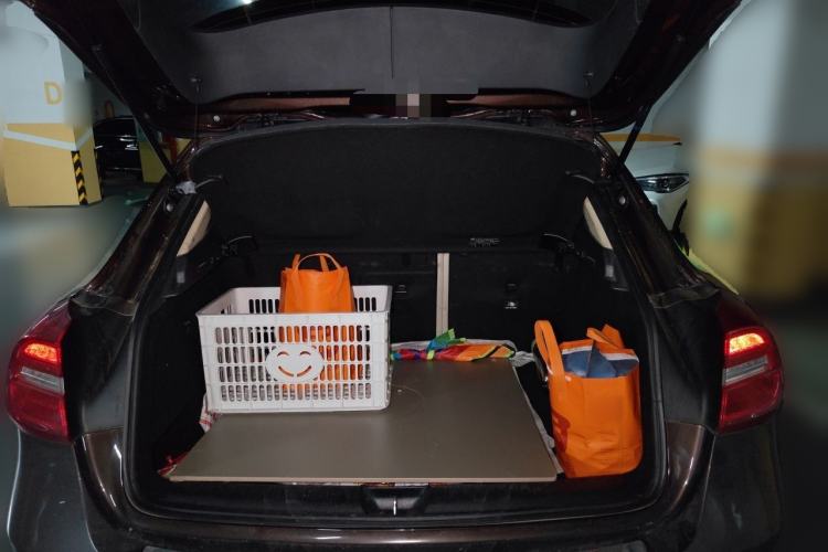 Used Mercedes-Benz GLA 2015 GLA 200 Fashion Model Trunk