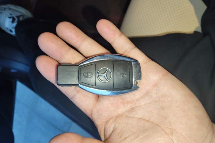 Used Mercedes-Benz GLA 2015 GLA 220 4MATIC Fashion Model Vehicle Key