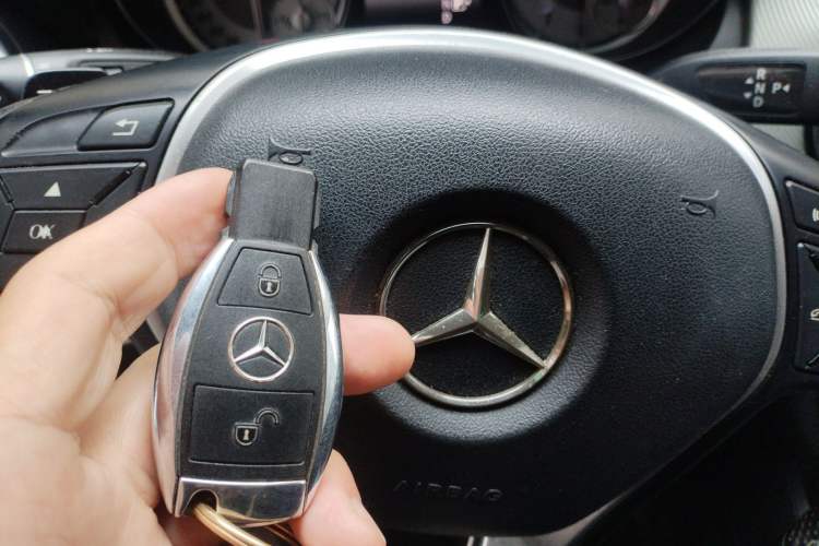 Used Mercedes-Benz GLA 2015 GLA 200 Sport Edition Vehicle Key