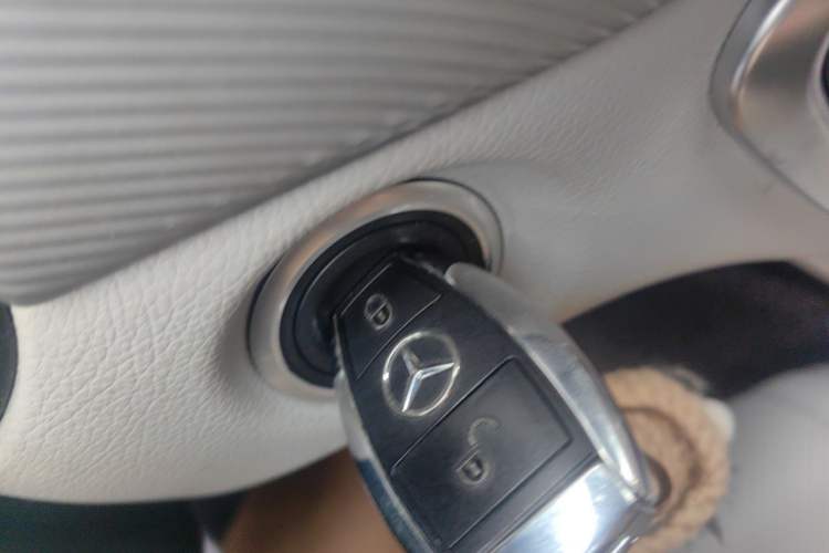 Used Mercedes-Benz GLA 2015 GLA 200 Sport Edition Vehicle Key