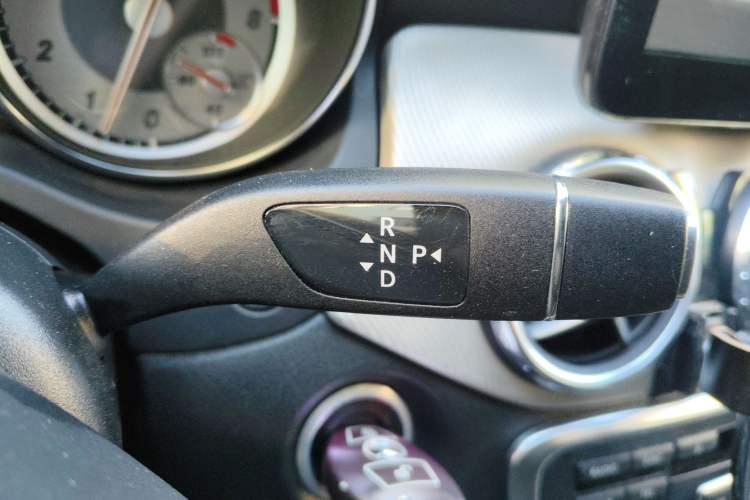 Used Mercedes-Benz GLA 2015 GLA 200 Gear Lever