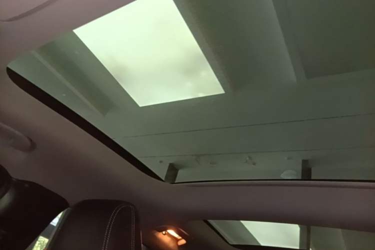 Used Mercedes-Benz GLA 2015 GLA 200 Sport Edition Headliner