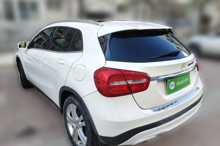 Used Mercedes-Benz GLA 2015 GLA 200 Rear Left 45 Deg