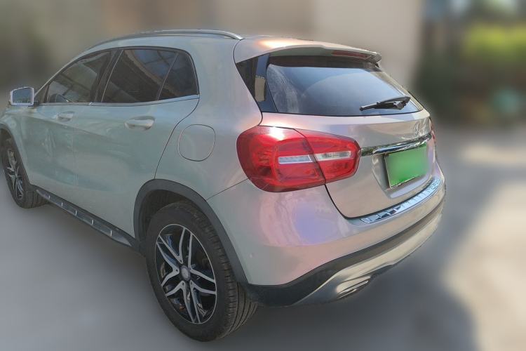 Used Mercedes-Benz GLA 2015 GLA 200 Fashion Model Rear Left 45 Deg