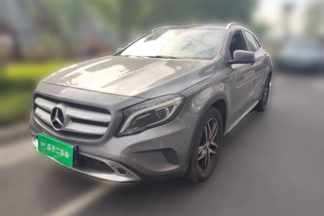 Used Mercedes-Benz GLA 2015 GLA 220 4MATIC Fashion Model