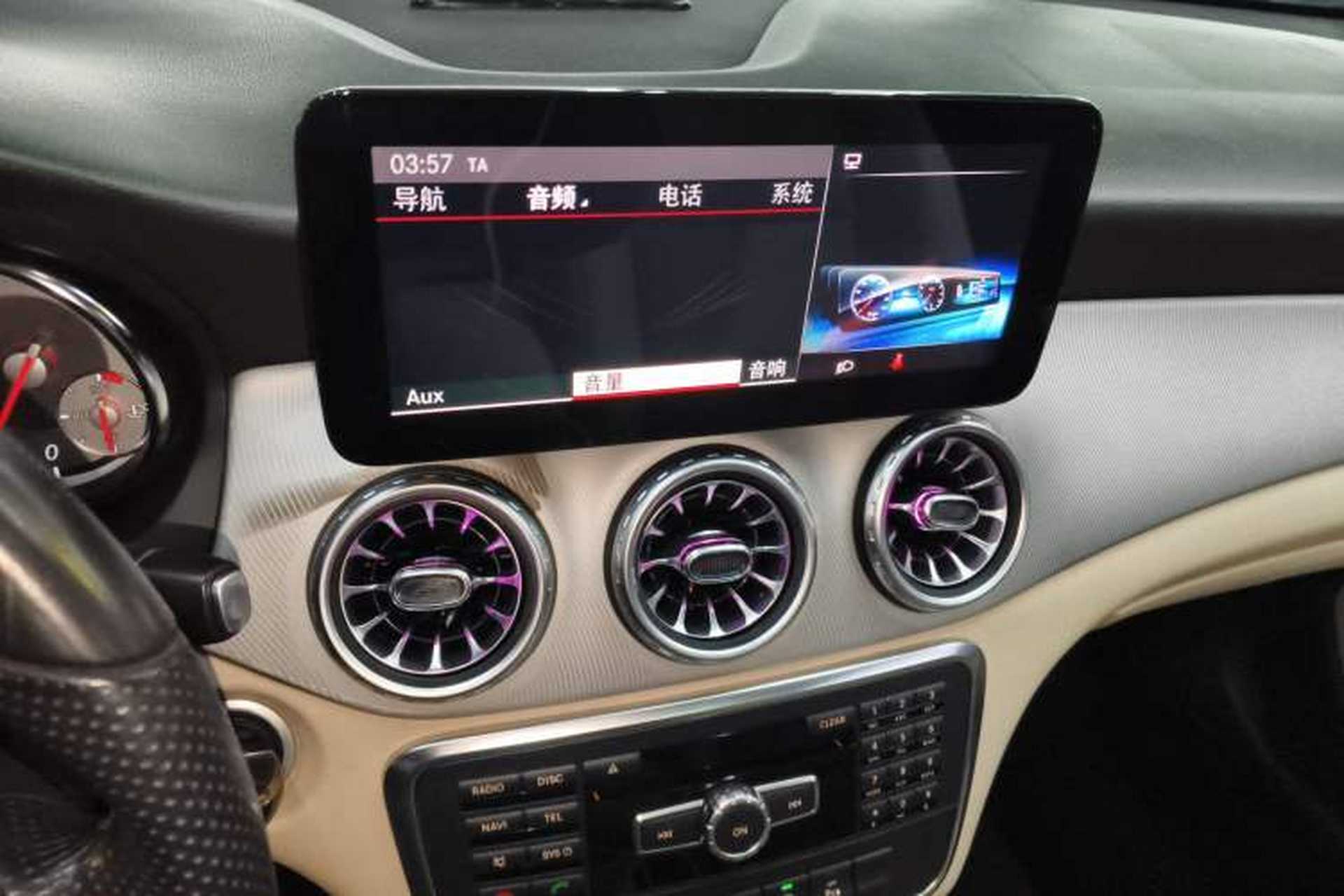 Used Mercedes-Benz GLA 2015 GLA 200 Sport Edition Audio And AC Panel