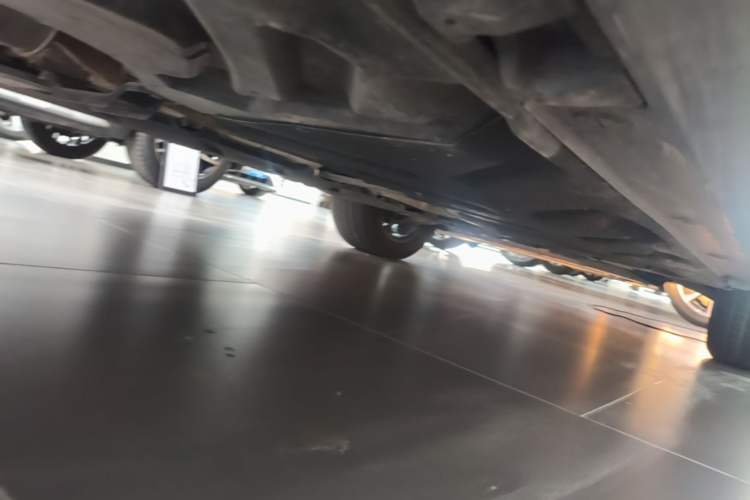 Used Mercedes-Benz GLA 2015 GLA 220 4MATIC Fashion Model Chassis Rear Right
