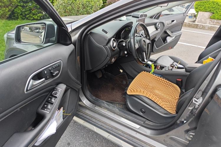 Used Mercedes-Benz GLA 2015 GLA 200 Fashion Model Driver Seat