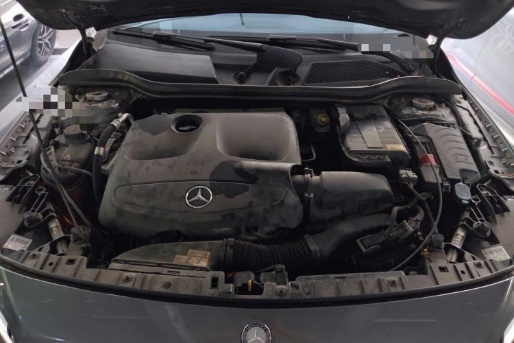 Used Mercedes-Benz GLA 2015 GLA 200 Fashion Model Engine Bay