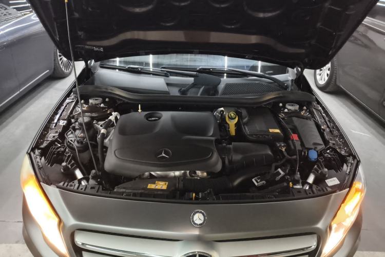 Used Mercedes-Benz GLA 2015 GLA 200 Sport Edition Engine Bay