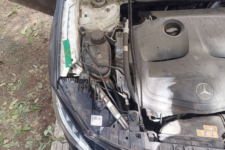 Used Mercedes-Benz GLA 2015 GLA 200 Fashion Model Engine Bay Right
