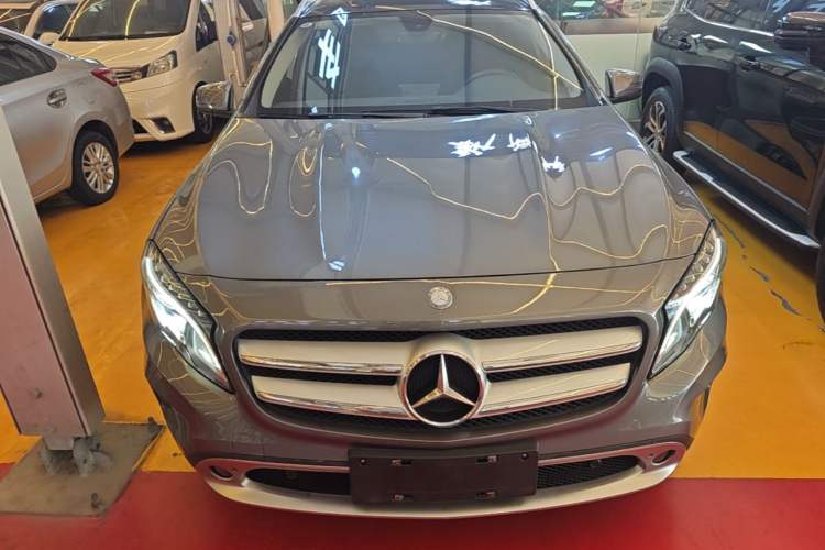 Used Mercedes-Benz GLA 2015 GLA 220 4MATIC Luxury Model Front