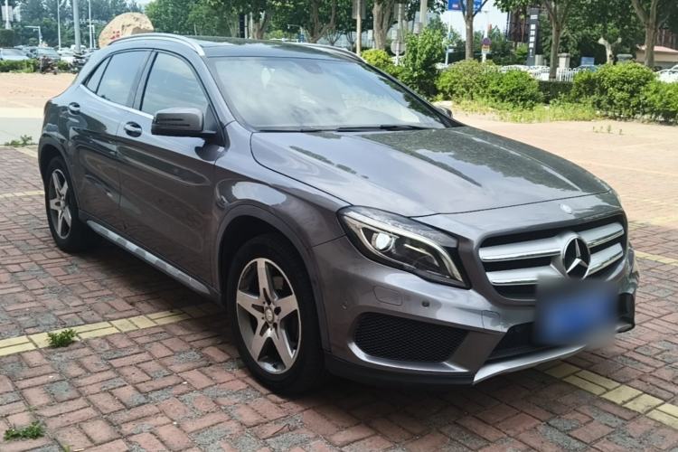 Used Mercedes-Benz GLA 2015 GLA 260 4MATIC Front Right 45 Deg