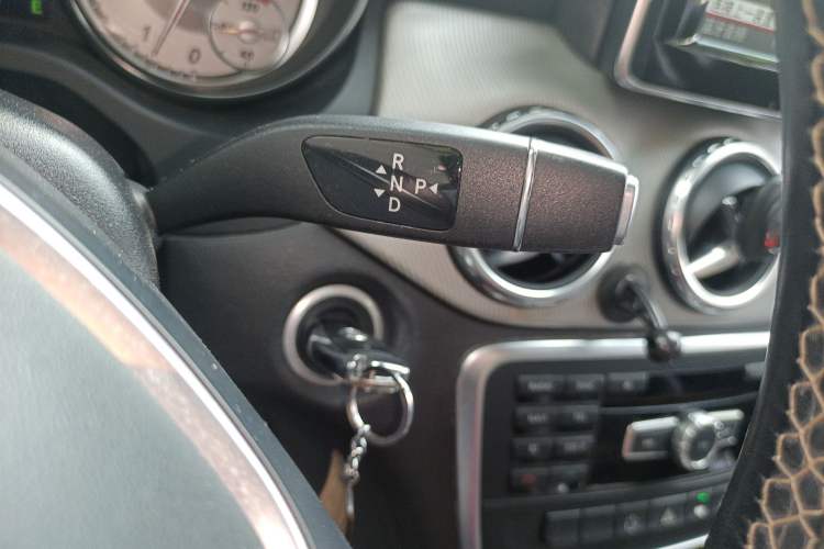 Used Mercedes-Benz GLA 2015 GLA 200 Gear Lever