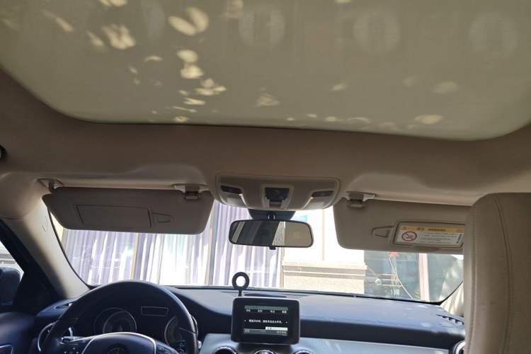 Used Mercedes-Benz GLA 2015 GLA 200 Fashion Model Headliner