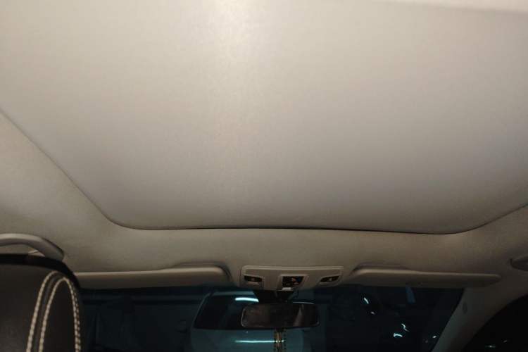 Used Mercedes-Benz GLA 2015 GLA 200 Sport Edition Headliner