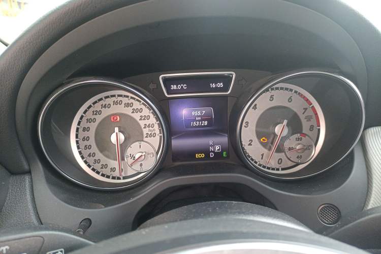 Used Mercedes-Benz GLA 2015 GLA 200 Instrument Cluster