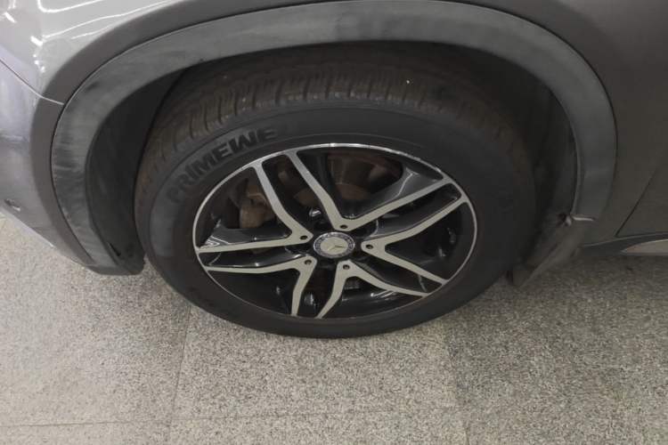 Used Mercedes-Benz GLA 2015 GLA 220 4MATIC Fashion Model Left Front Wheel Hub