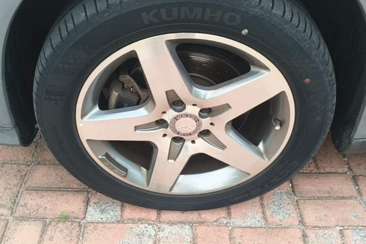 Used Mercedes-Benz GLA 2015 GLA 260 4MATIC Left Front Wheel Hub