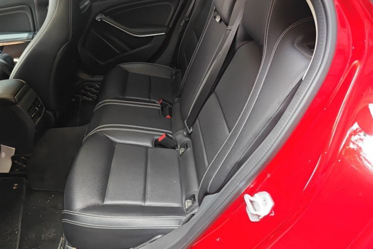 Used Mercedes-Benz GLA 2015 GLA 200 Sport Edition Left Rear Seat