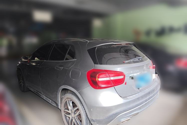Used Mercedes-Benz GLA 2015 GLA 200 Fashion Model Rear Left 45 Deg