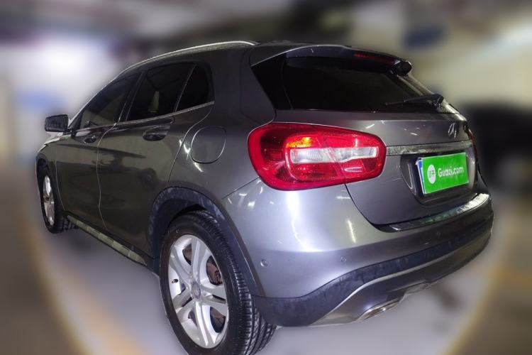 Used Mercedes-Benz GLA 2015 GLA 200 Sport Edition Rear Left 45 Deg