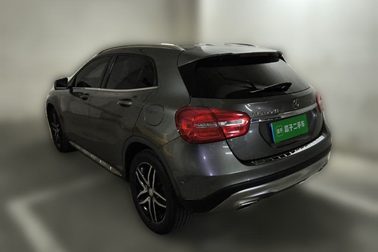 Used Mercedes-Benz GLA 2015 GLA 220 4MATIC Fashion Model Rear Left 45 Deg