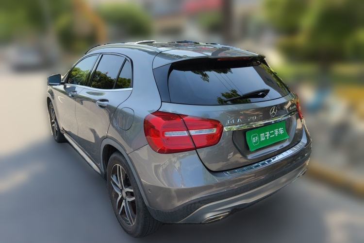 Used Mercedes-Benz GLA 2015 GLA 220 4MATIC Fashion Model Rear Left 45 Deg