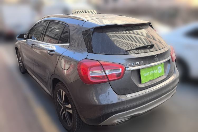 Used Mercedes-Benz GLA 2015 GLA 200 Sport Edition Rear Left 45 Deg
