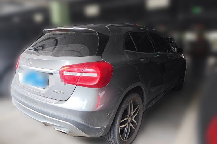 Used Mercedes-Benz GLA 2015 GLA 200 Fashion Model Rear Right 45 Deg