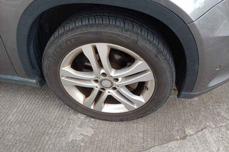 Used Mercedes-Benz GLA 2015 GLA 200 Right Front Wheel Hub