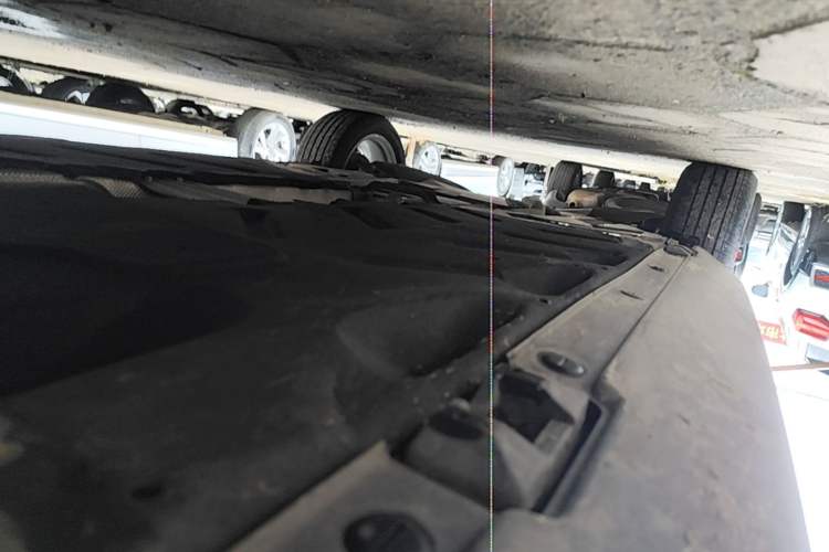 Used Mercedes-Benz GLA 2015 GLA 200 Sport Edition Right Side Sill