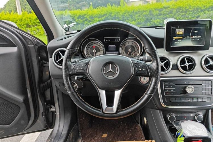 Used Mercedes-Benz GLA 2015 GLA 200 Fashion Model Steering Wheel