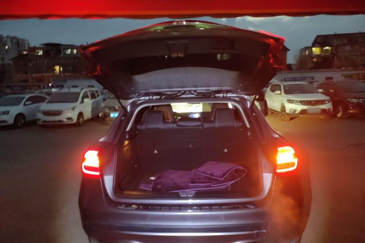 Used Mercedes-Benz GLA 2015 GLA 200 Fashion Model Trunk