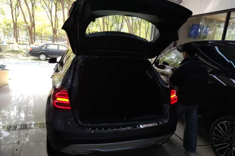 Used Mercedes-Benz GLA 2015 GLA 200 Trunk