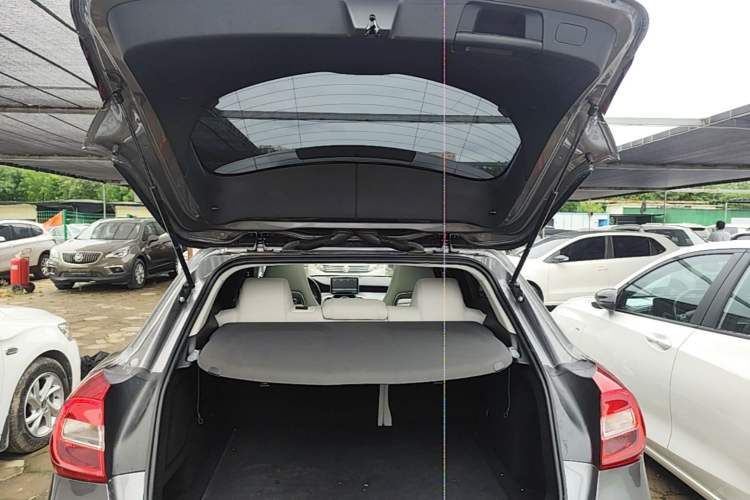 Used Mercedes-Benz GLA 2015 GLA 200 Sport Edition Trunk