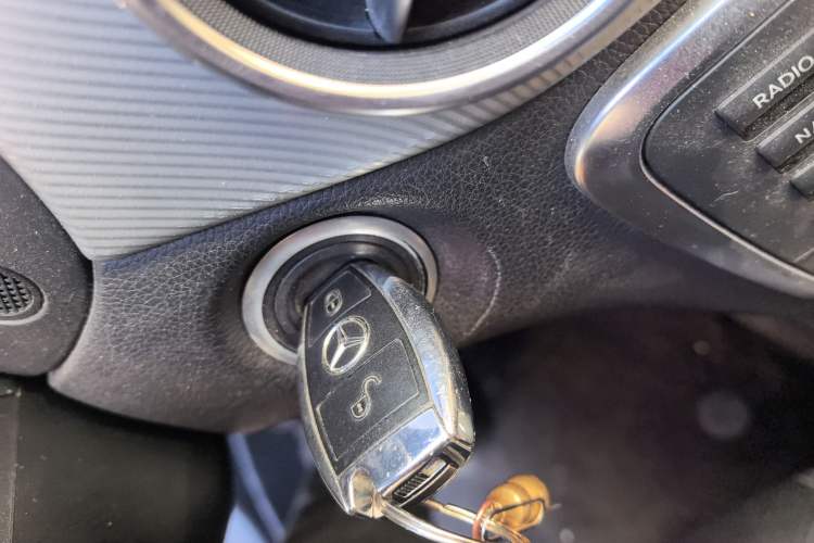 Used Mercedes-Benz GLA 2015 GLA 200 Sport Edition Vehicle Key