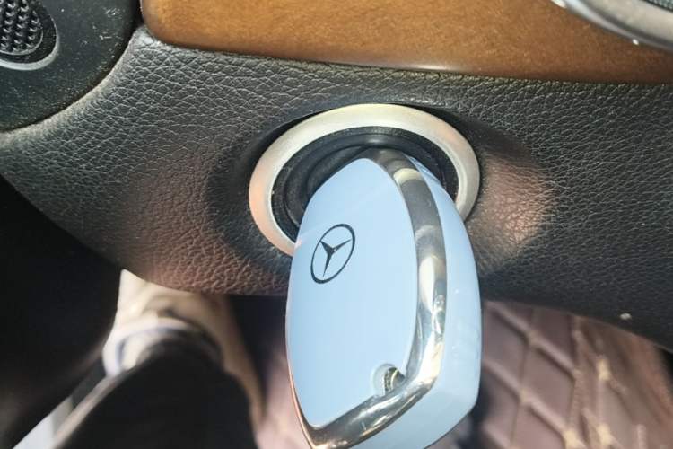 Used Mercedes-Benz GLA 2015 GLA 260 4MATIC Vehicle Key