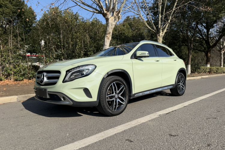 Used Mercedes-Benz GLA 2015 GLA 200 Fashion Model Exterior 5