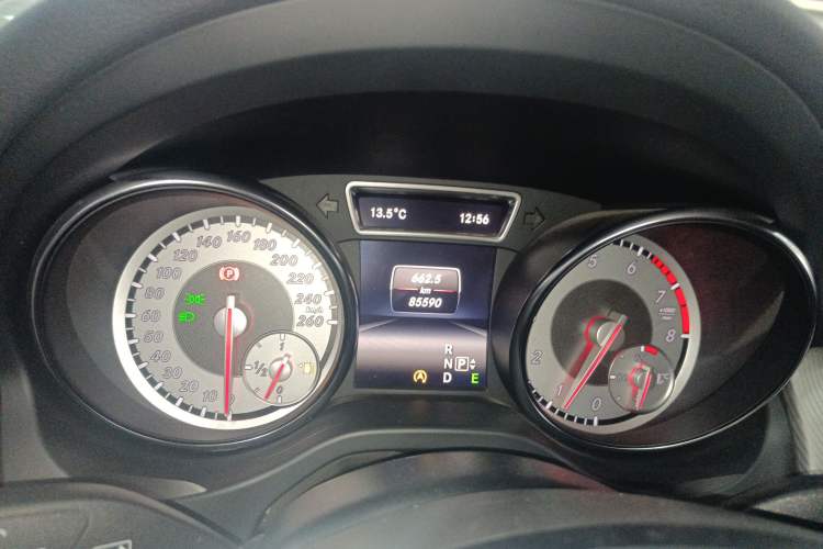 Used Mercedes-Benz GLA 2015 GLA 200 Fashion Model Instrument Cluster