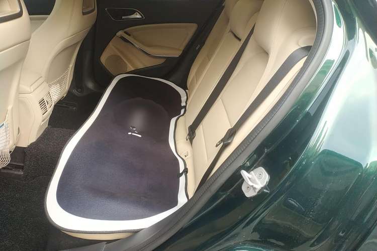 Used Mercedes-Benz GLA 2015 GLA 200 Sport Edition Left Rear Seat