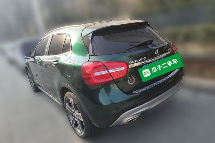 Used Mercedes-Benz GLA 2015 GLA 220 4MATIC Luxury Model Rear Left 45 Deg