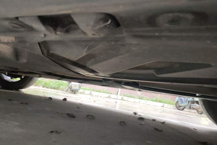 Used Mercedes-Benz GLA 2015 GLA 220 4MATIC Fashion Model Chassis Rear Left