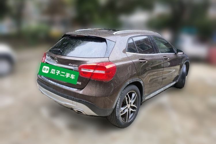 Used Mercedes-Benz GLA 2015 GLA 220 4MATIC Fashion Model Rear Right 45 Deg