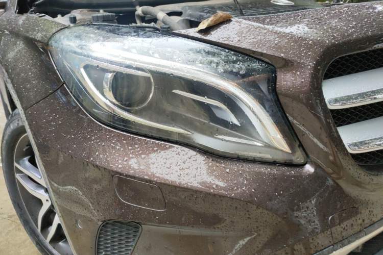 Used Mercedes-Benz GLA 2015 GLA 220 4MATIC Fashion Model Right Front Headlight