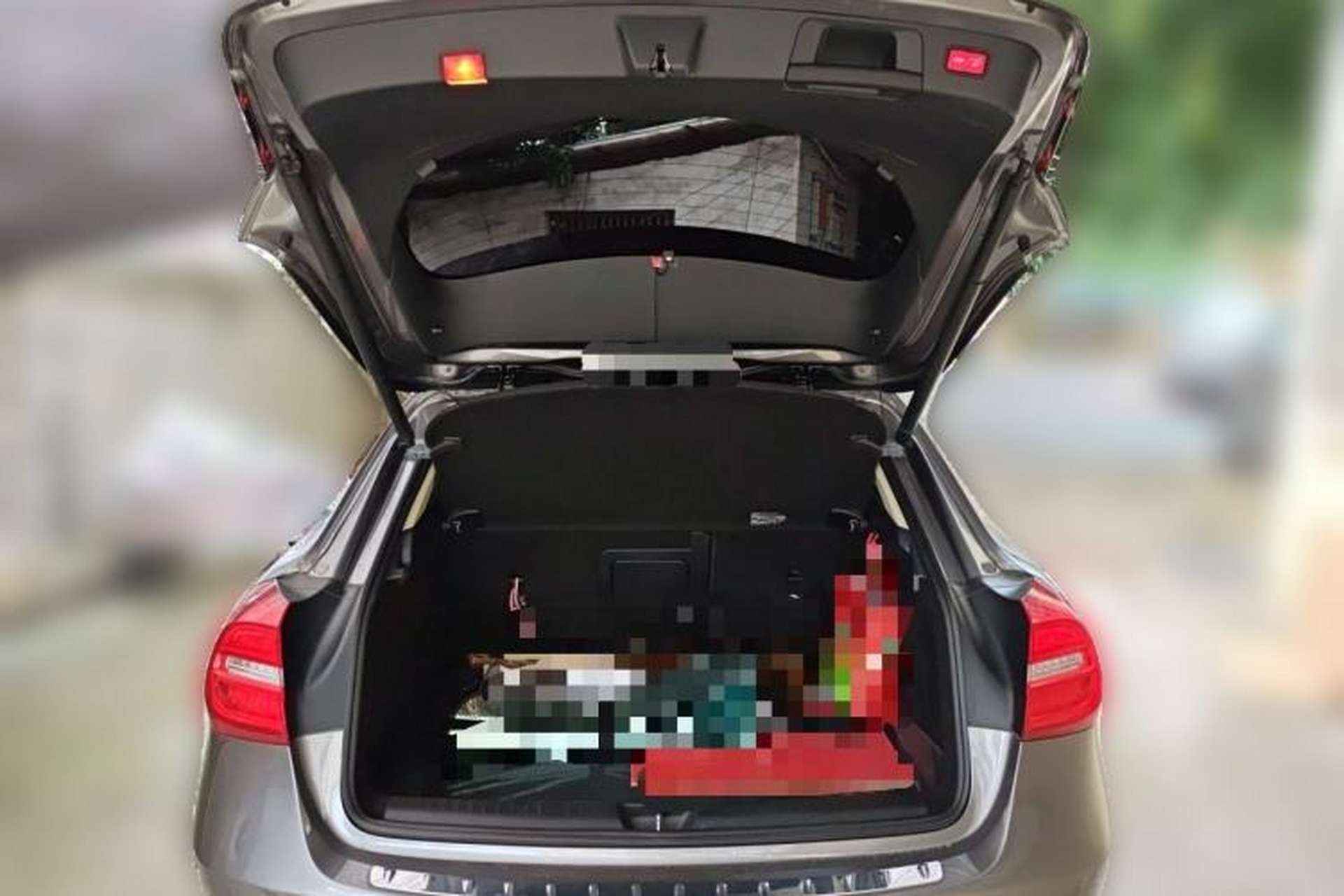 Used Mercedes-Benz GLA 2015 GLA 220 4MATIC Luxury Model Trunk