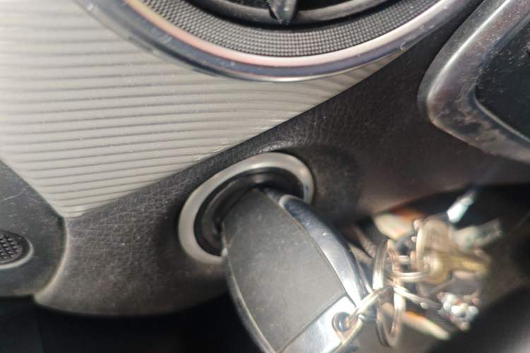 Used Mercedes-Benz GLA 2015 GLA 200 Sport Edition Vehicle Key